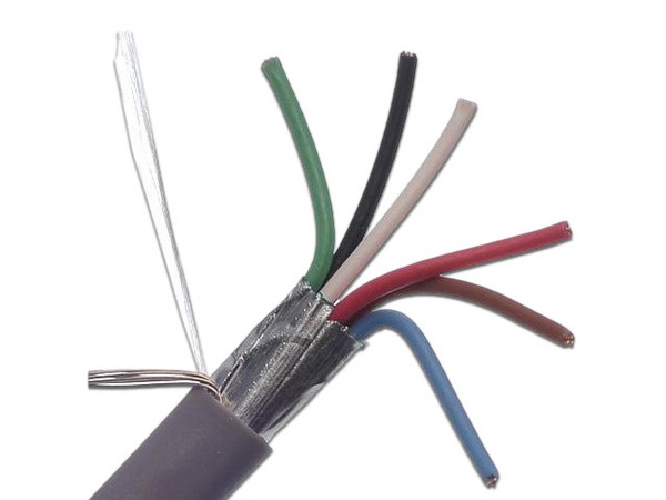 Bobina de cable de audio Belden 5504FE,  22AWG, 305m, Color Gris.