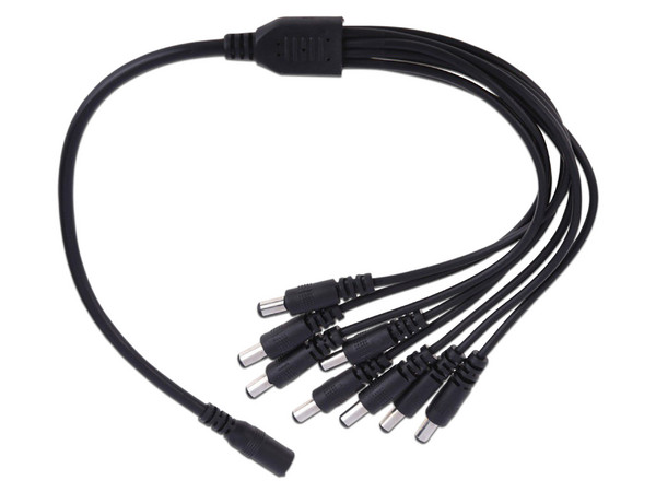 Divisor de energía Saxxon tipo pulpo con 8 conectores machos de 2.1mm.