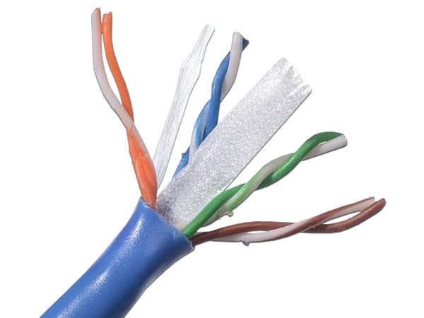 Bobina de Cable Belden Cat6 (UTP) Caja con 305m, 23 AWG. Color Azul.