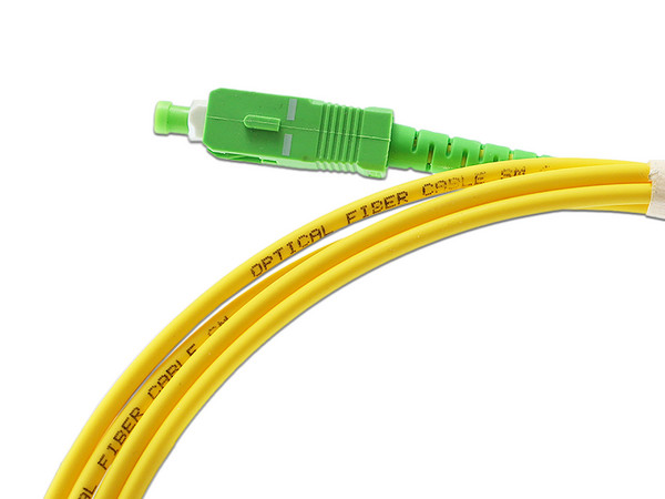 Jumper de Fibra Óptica Enson Monomodo, conector SC a SC, 2m. Color Amarillo.