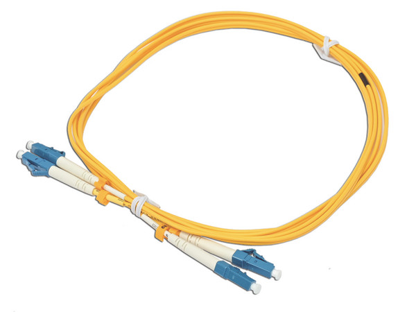 Jumper de Fibra Óptica Duplex Fiber Home, Monomodo, Conectores LC/UPC a LC/UPC, 2m. Color Amarillo.