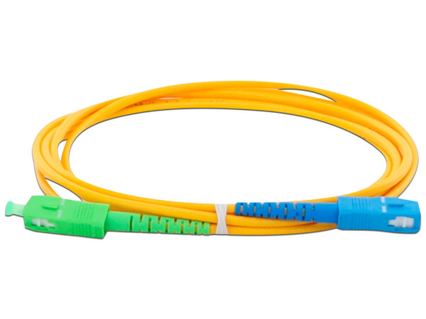 Jumper de Fibra Óptica LinkedPro Monomodo SC/APC-SC/UPC Simplex de 2 metros, 3mm.