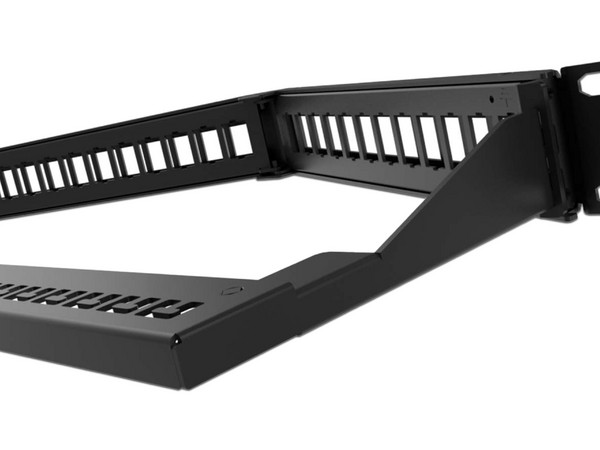Panel de Conexión Nexxt Solutions, para rack angulado, Cat6A, Modular Blindado, 24 Puertos, 1U.