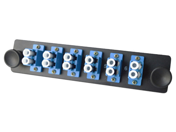 Placa SBETECH SBE-6LCSM, con 6 acopladores LC dúplex monomodo.