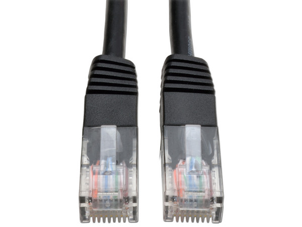 Cable de red Tripplite, Cat5, RJ-45 Macho / RJ-45 Macho, 0.61 m, Negro.