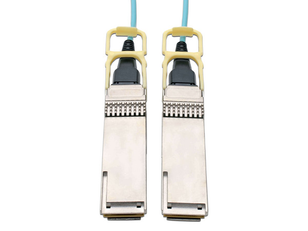 Cable óptico activo Tripp Lite N28H-10M-AQ de 10m, QSFP28 (M), hasta 100 Gbps.