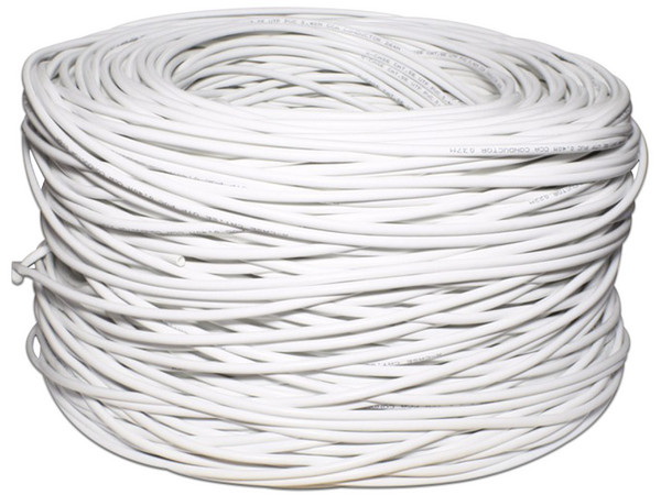Bobina de Cable Ethernet X-Case Cat5e, UTP, 305 Metros, Color Blanco.