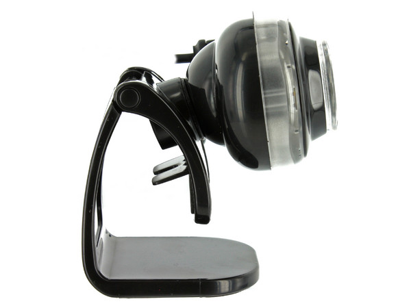 Cámara Web Acteck Neo-Glow ATW-900 con de 1.3MP de resolución y hasta 7.5MP por interpolación, micrófono integrado, USB.
