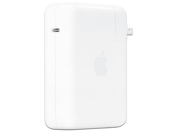 Cargador de pared Apple MW2M3AM/A de 140W con USB tipo C. Color Blanco.