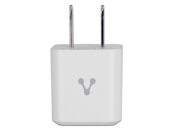 Cargador de pared Vorago AU-250-V2 de 20W con USB tipo C. Color Blanco.