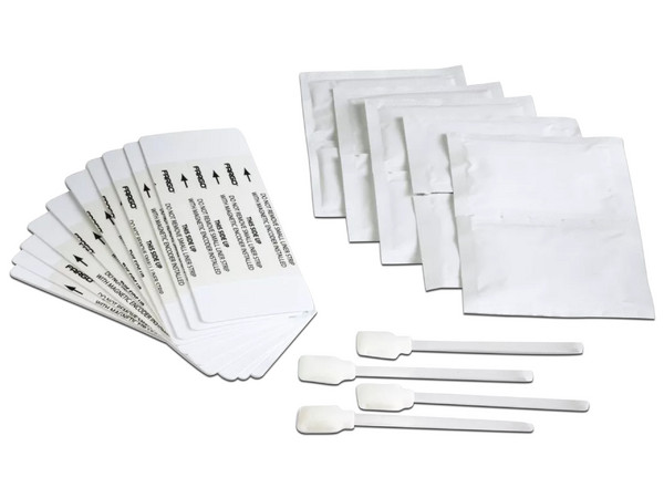 Kit de Limpieza para Impresoras Fargo DTC HID 086177 Incluye 10 tarjetas de limpieza adhesiva, 4 Isopos y  3 Tarjetas de limpieza, cada 1000 impresiones.