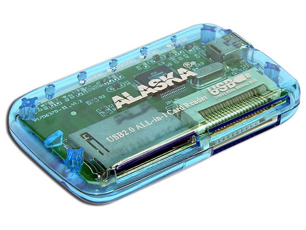 Lector de Memorias Externo Alaska 6 en 1, Lee y Graba en Memorias Flash, USB 2. Color Azul Transparente