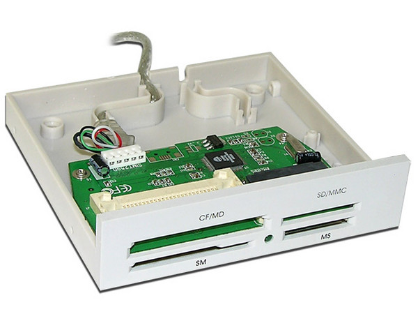 Card Reader Interno, Unidad 6 en 1  Lee y Graba en memorias Flash, conector USB Interno, OEM (Sin Caja)