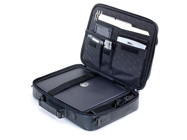 Maletín Targus KOS301 Koskin para Laptop de 15