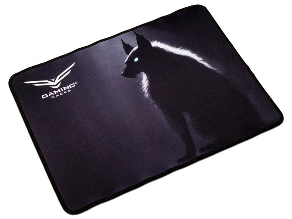 Mousepad Gamer Naceb Night Hound NA-2697 de 31 x 24 cm.
