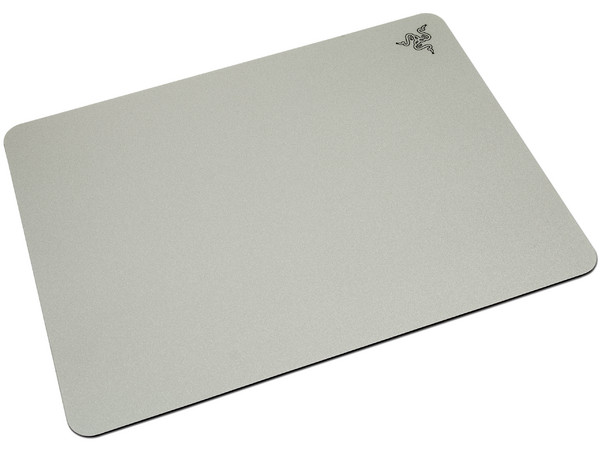 Expert Hard Gaming Mouse Mat Razer Sacrab, Superficie texturizada Fractal 2.0 que ofrece más precisión.
