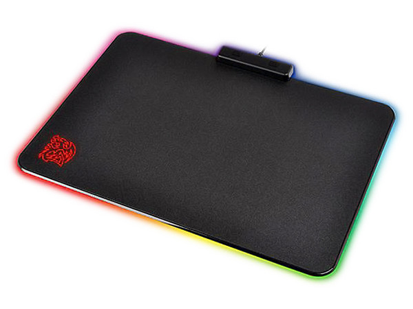 Mouse pad Thermaltake Draconem RGB de 355 x 255 x 4mm.