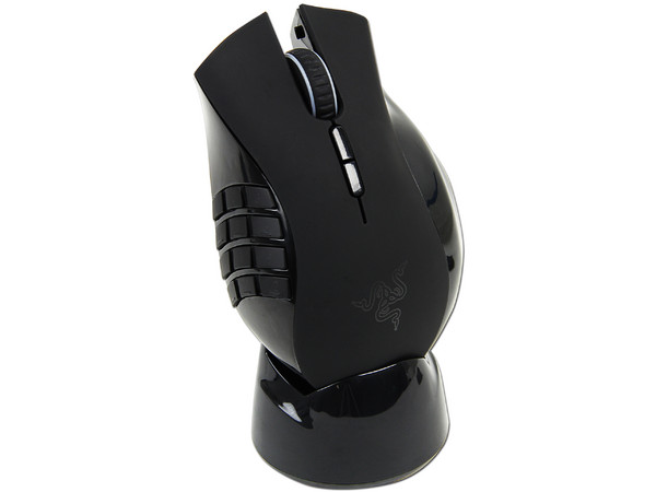 Elite Gaming Mouse Razer Naga Epic, con 17 botones optimizados para MMO, Sensor láser 3.5 G y 5600 dpi, Inalámbrico, USB.