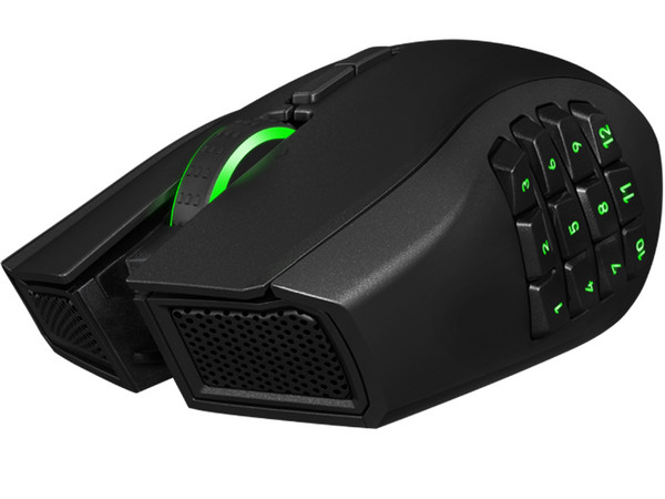 Mouse Razer Naga Epic Chroma, con 19 botones optimizados para MMO, Ilumina tu ratón con una paleta de 16.8 millones de colores.