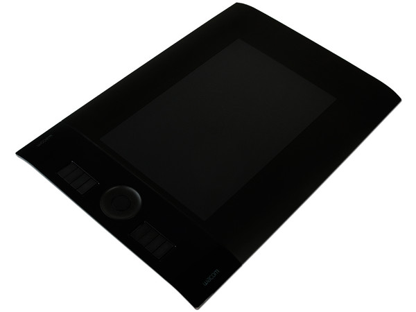 Tableta Gráfica Wacom Intuos4 mediana (370 x 254 x 12 mm) con Pluma y Mouse.