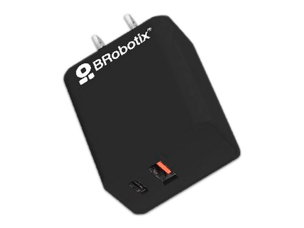 Cargador de Pared BRobotix 6005569 de 38W, USB Tipo C, USB Tipo A, Color Negro.