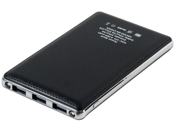 Kit de Smartband y Powerbank Ghia Volta Slim de 8,000 mAh.