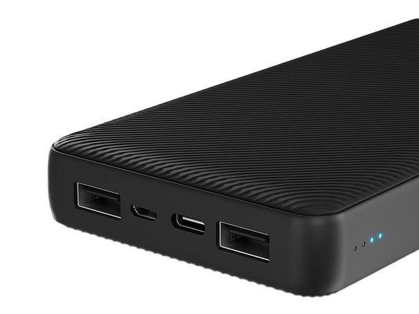 Batería Portátil Klip Xtreme PowerCell Ultra KPB-750 de 20.000 mAh, USB Tipo A, USB Tipo C. Color Negro.