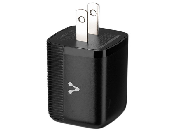 Cargador de pared Vorago AU-402 con 1 puerto USB Tipo C, 45w carga rápida. Color Negro.
