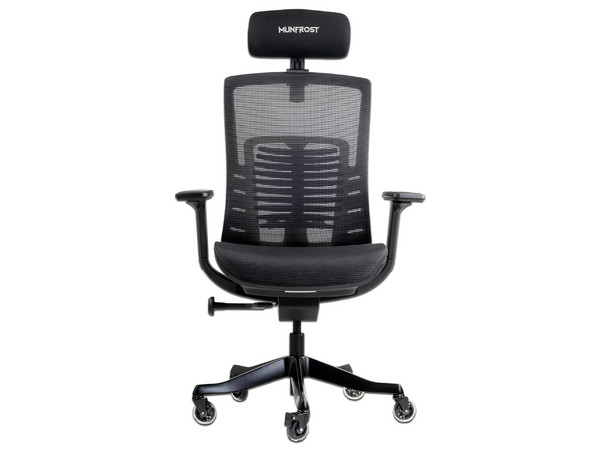 Silla Gamer Munfrost Nash, reposabrazos 3D, reclinable, soporta hasta 180 Kg. Color negro.