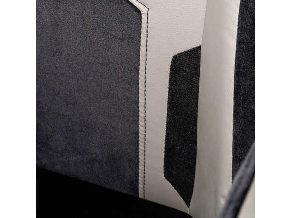 Silla Gamer Naceb SteelFront, Pistón Clase 3, Soporta hasta 120Kg. Color Negro.
