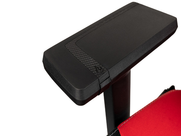 Silla Gamer Nitro Concepts X1000, inclinación ajustable, Soporte Lumbar. Color Negro/Rojo.