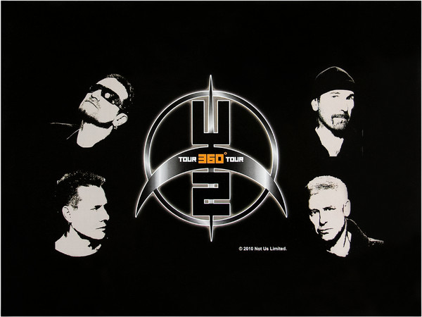 Skin TechZone U2 Tour 360 para Laptop Widescreen de 10.2