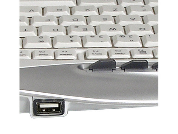 Teclado Acteck AT-9000XP Smart Evolution con conector y puerto USB. Color Blanco/Plateado