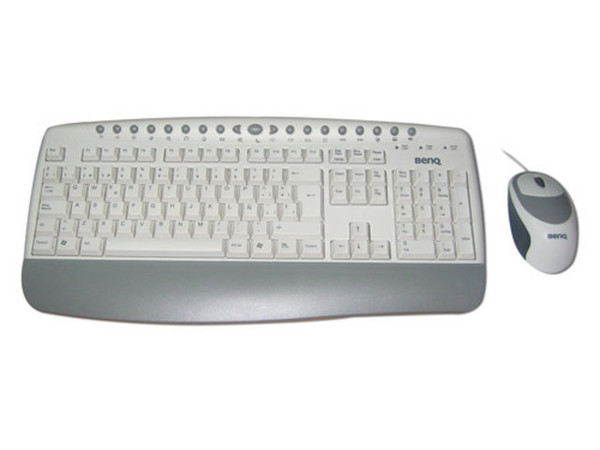 Teclado y Mouse Óptico Benq P030 Multimedia, Español, PS/2. Color Gris