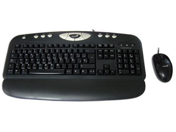 Teclado y Mouse Óptico Genius EasyTouch II, Español, PS/2. Color Negro