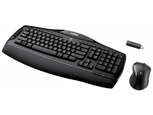 Teclado y Mouse Inalámbricos Logitech Cordless Desktop MX 3200 (versión en inglés)