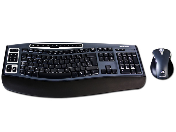 Teclado y Mouse Inálambricos Microsoft Wireless Láser Desktop 5000, USB, Color Negro