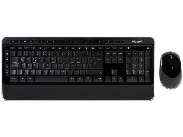 Teclado y Mouse Inalámbricos Microsoft Wireless Desktop 3050, USB, Color Negro.