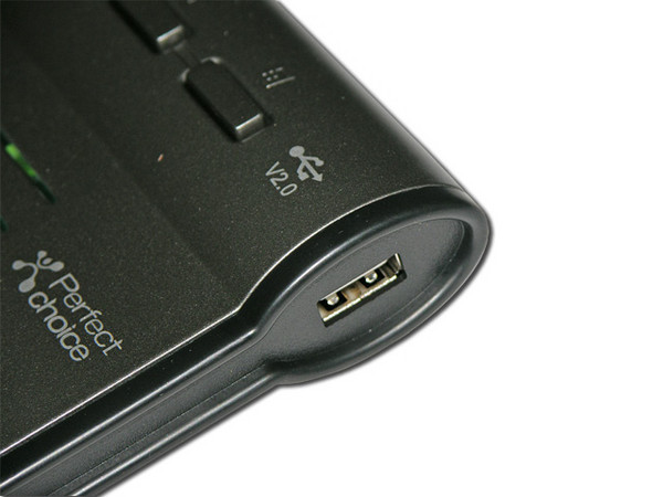 Teclado Perfectchoice Multimedia con puertos de Audio y USB. Color Negro/Gris Oscuro. USB