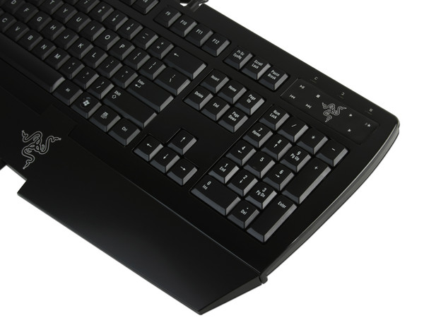 Teclado Razer Arctosa con Teclas Completamente Programables e Hyperesponse. Color Negro, USB. (versión en inglés)