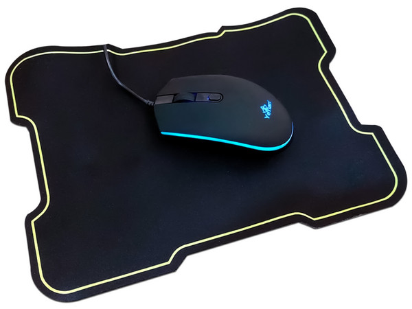 Kit de Teclado Gamer Yeyian Hydra, RGB.
Incluye Mouse Gamer RGB de 2400 dpi,
Audífonos Tipo Diadema de 3.5mm y
Mouse Pad de Caucho.