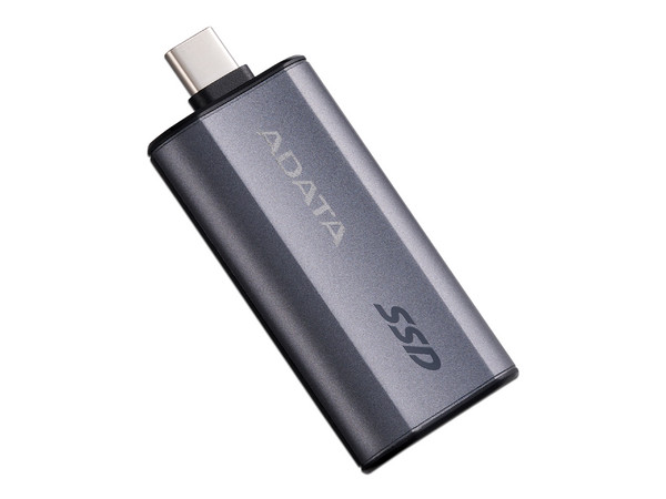 Unidad de Estado Sólido Portátil ADATA SC750 de 1TB, Velocidad de Lectura de 1050MB/s, Velocidad de Escritura de 1000MB/s, USB-C 3.2 Gen 2. Color Gris.