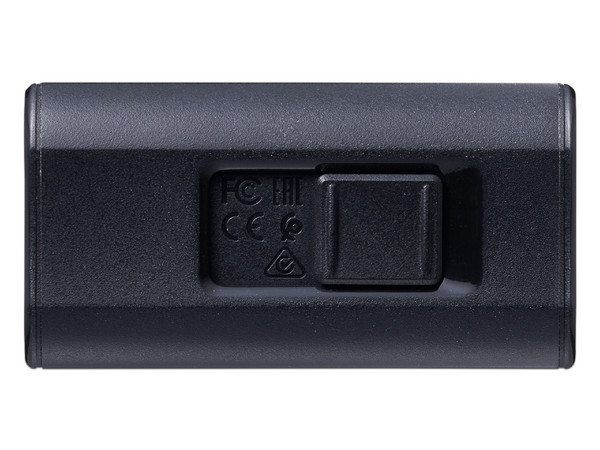 Unidad de Estado Sólido Portátil ADATA SC750 de 1TB, Velocidad de Lectura de 1050MB/s, Velocidad de Escritura de 1000MB/s, USB-C 3.2 Gen 2. Color Gris.