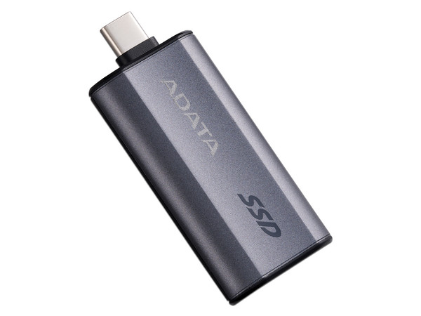 Unidad de Estado Sólido Portátil ADATA SC750 de 2TB, USB-C 3.2 Gen 2. Color Gris.