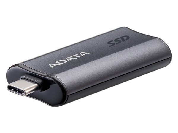 Unidad de Estado Sólido Portátil ADATA SC750 de 2TB, USB-C 3.2 Gen 2. Color Gris.
