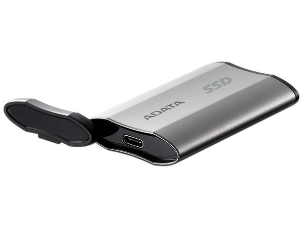 Unidad de Estado Sólido Portátil ADATA SD810 de 1TB, USB 3.2. Color Plata.
