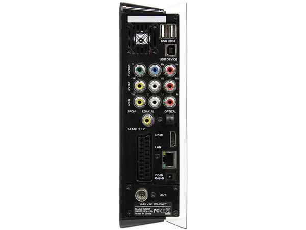 Disco Duro Externo Multimedia Emtec Movie Cube de 500 GB con sintonizador digital, HDMI, USB 2.0 y control remoto.