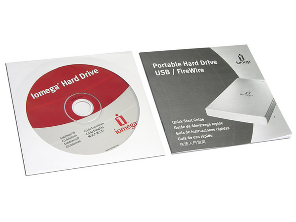 Disco Duro Externo Ultra Compacto Iomega de 120GB USB/Firewire. Color Plateado