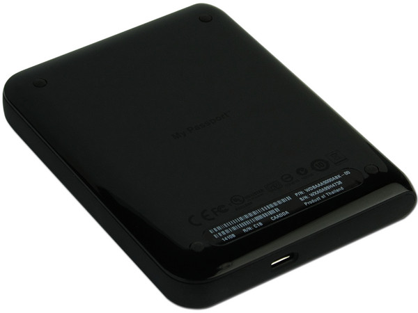 Disco Duro Portable Western Digital Passport Essential de 320GB, USB 2.0. Color Negro
