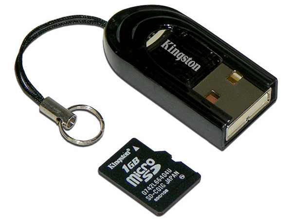 Lector de tarjetas MicroSD USB 2.0. Incluye Memoria MicroSD de 1GB